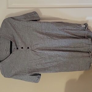 American Eagle Men’s Gray Tshirt With Buttons In Sizr Medium